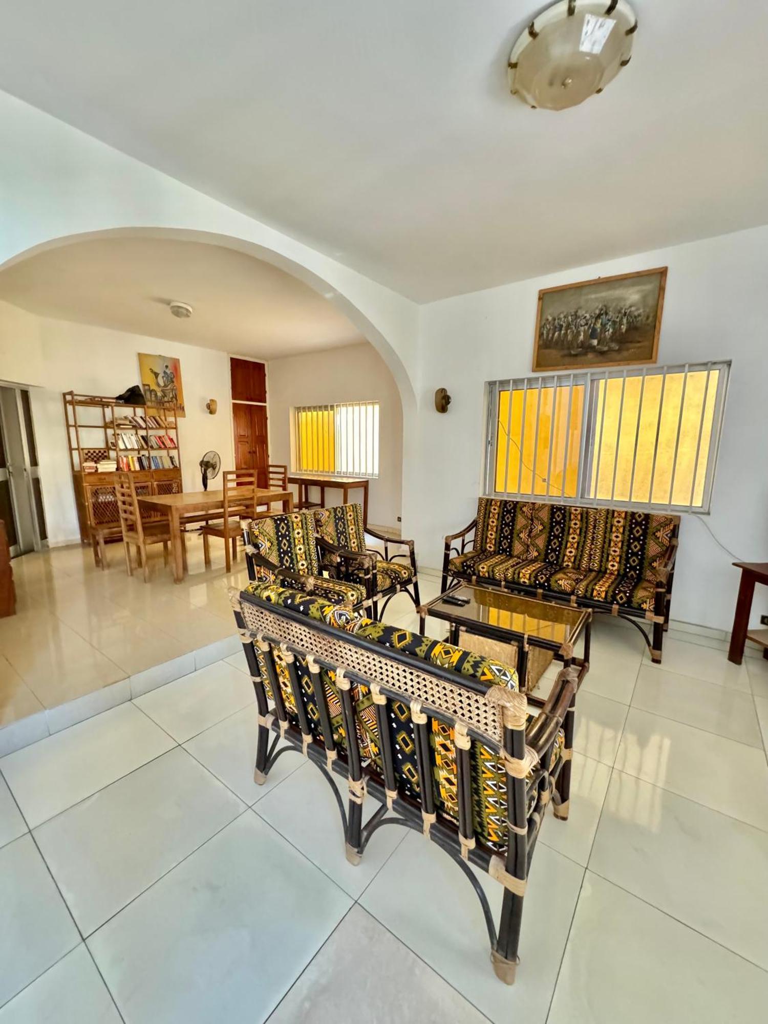 Guesthouse Cocotiers Cotonou Exterior foto