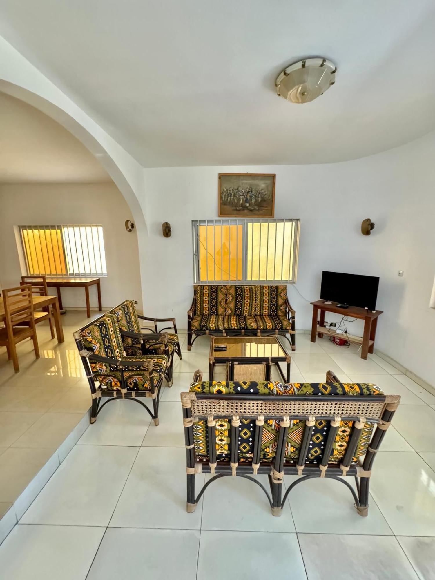 Guesthouse Cocotiers Cotonou Exterior foto